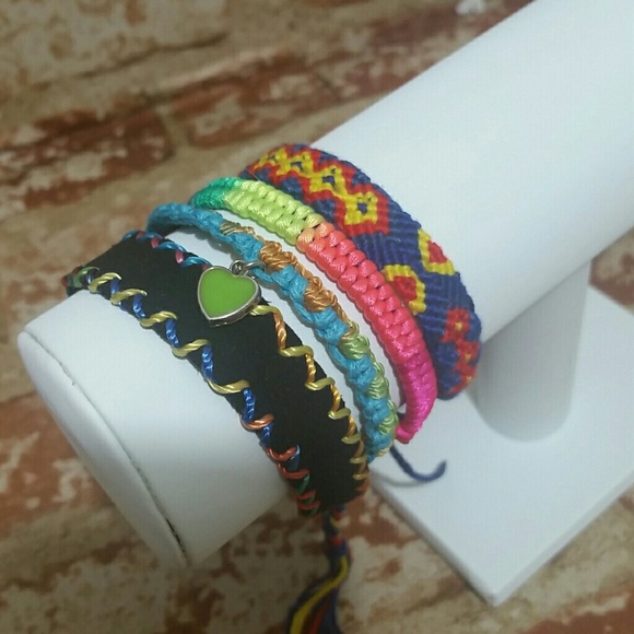 Friendship Bracelets Set of 4 rainbow blue NEW - Picture 1 of 5